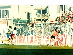Teramo - Frosinone - Gigi Prete realizza il primo gol